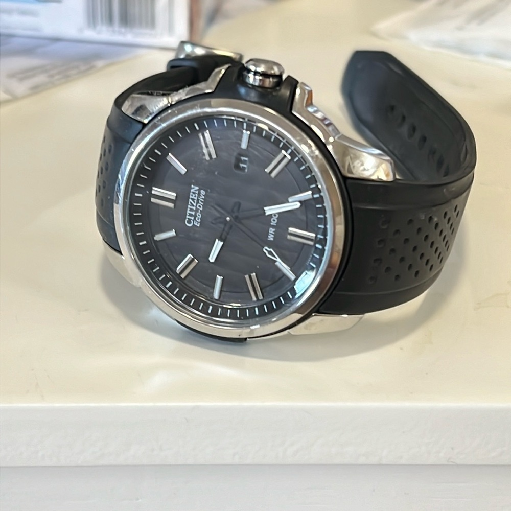 Citizen weekender men’s watch